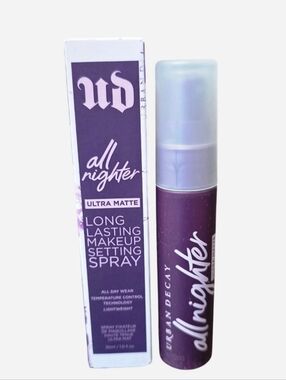 Urban Decay All Nighter Ultra Matte Setting Spray – Purple